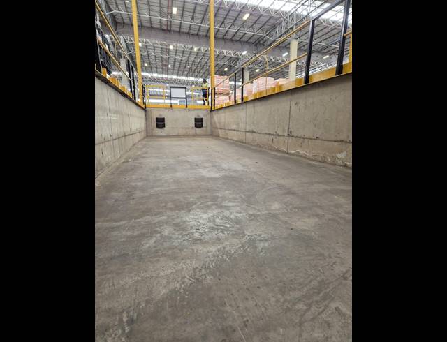 21,490M² WAREHOUSE TO LET IN GOSFORTH PARK